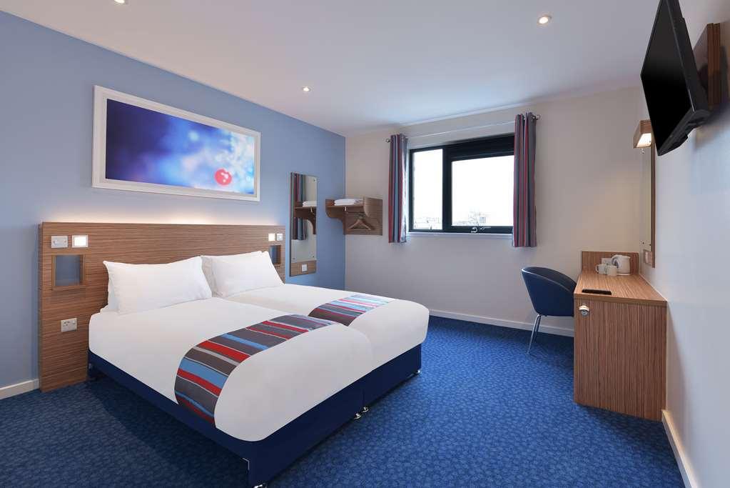 Travelodge High Wycombe Central Quarto foto