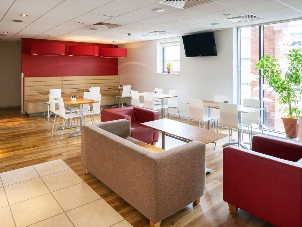Travelodge High Wycombe Central Restaurante foto