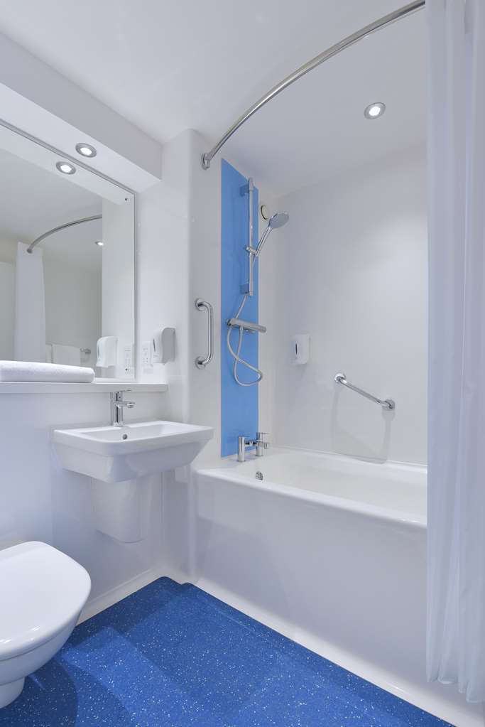 Travelodge High Wycombe Central Quarto foto